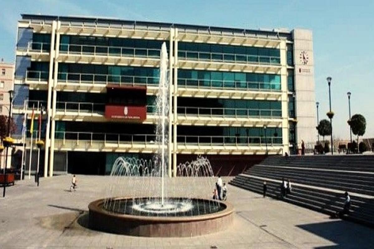 Desde GF se demanda la máxima transparencia e investigación, política y judicial, de los hechos para aclarar lo sucedido, y la depuración de todas las responsabilidades legales y políticas, si las hubiera, tras el esclarecimiento de los hechos.