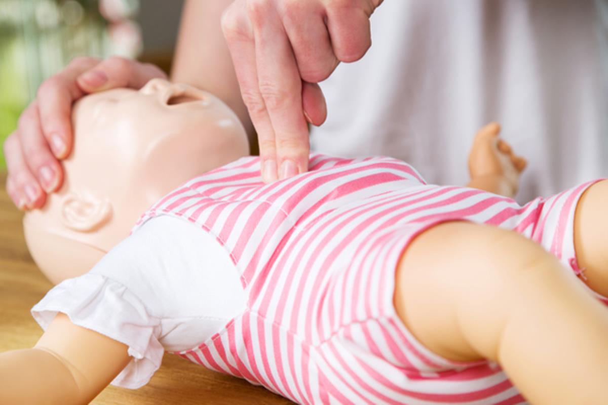 Las sesiones del curso se centran en bebés y niños 