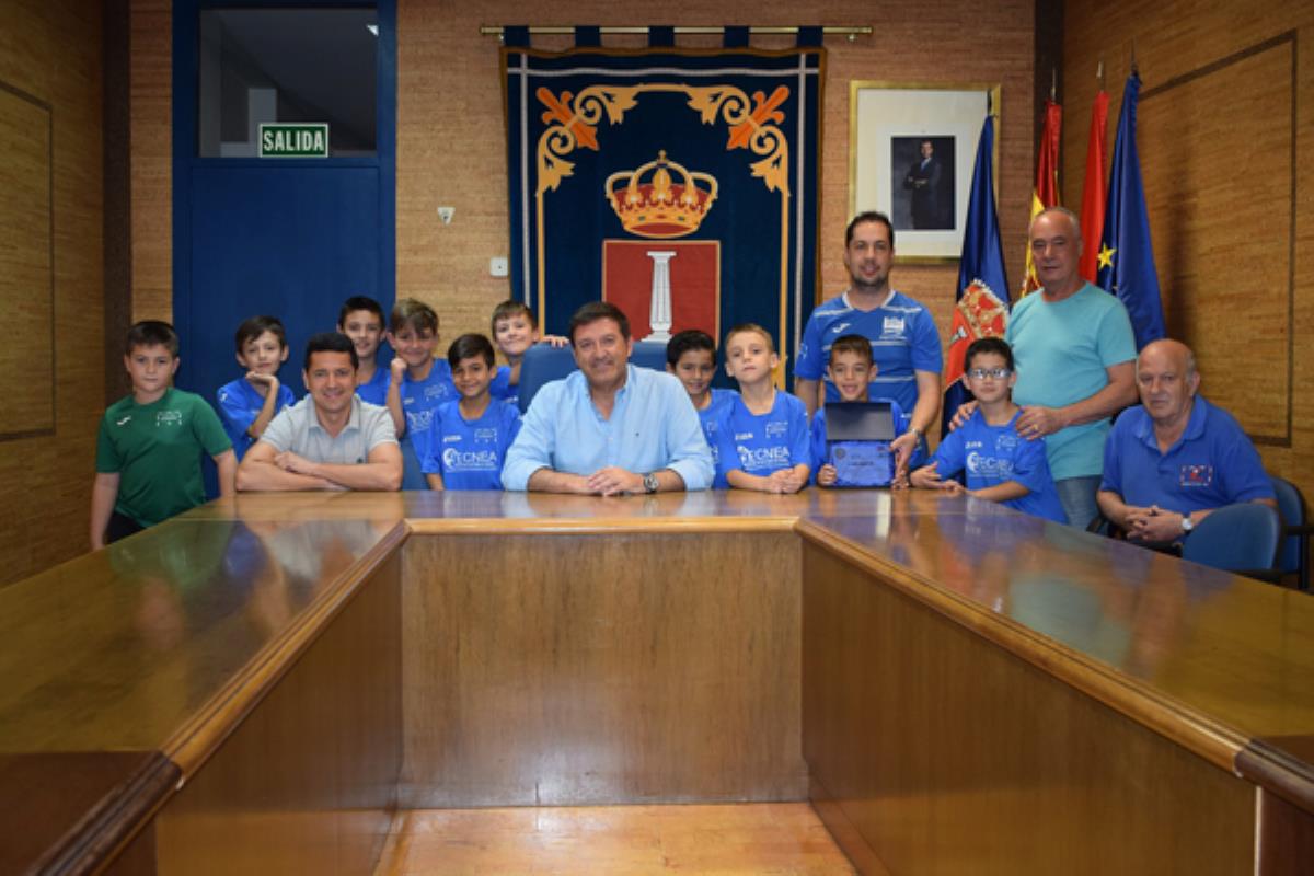 El director de la Escuela de nuestro municipio ha sido premiado por la Federación madrileña