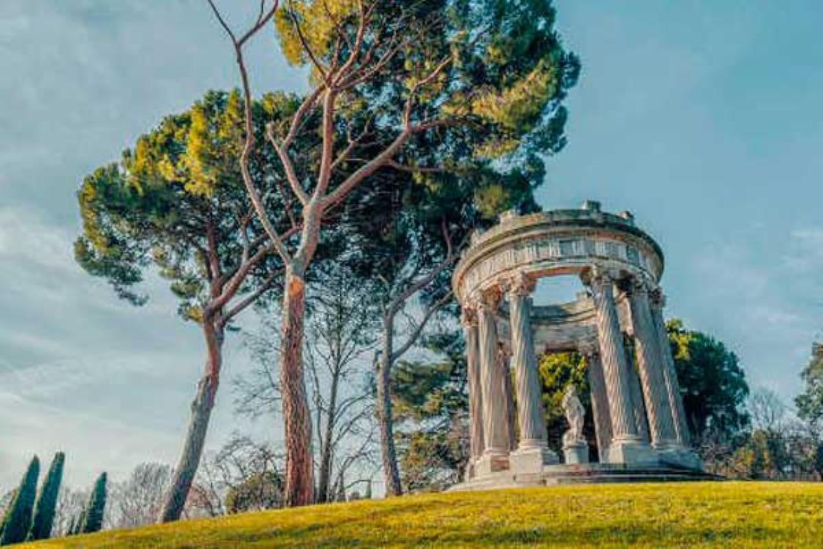 Ubicado en Alameda de Osuna, este gran desconocido es uno de los más bonitos de la ciudad

