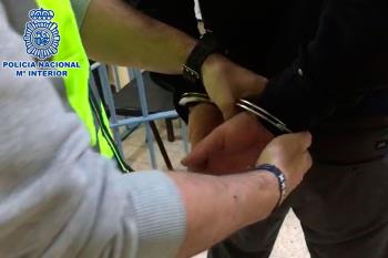 La Policía Nacional ha localizado al presunto autor de los hechos, que ya ha ingresado en prisión