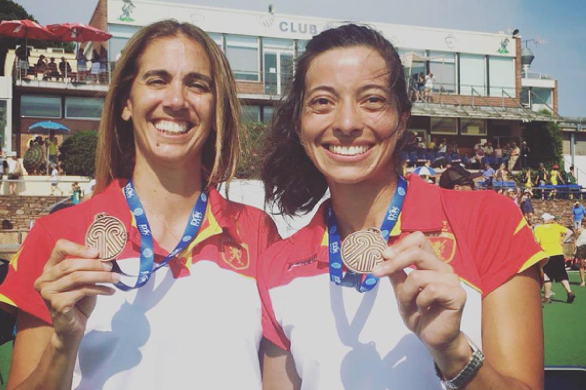 Eli y Ana, jugadores de nuestro Club Hockey Pozuelo, representaron a España en el campeonato