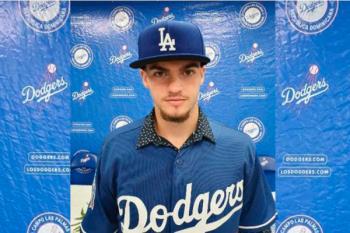 El joven jugador de Alcalá de Henares ha fichado por la Academia de Los Angeles Dodgers