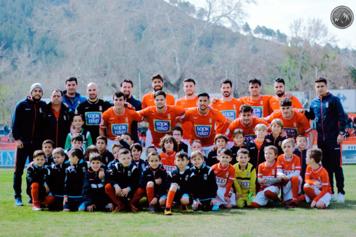 Los rojillos vencen 2-1 al Trival Valderas y se mantienen a un punto del Play Off