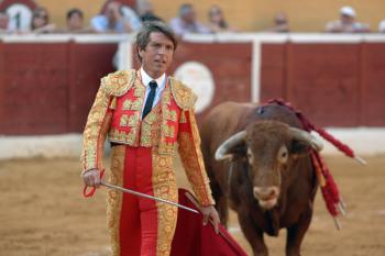 Lee toda la noticia ''El Cordobés' y Francisco Rivera, presentes en la Feria taurina de Fuenlabrada'