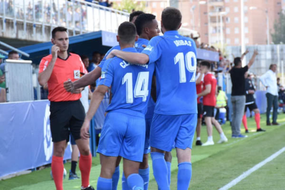 Un buen debut en casa ante un duro rival, pone líder a los nuestros tras un 2-1 en el partido