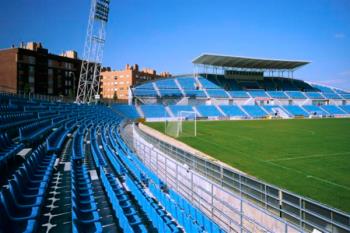 El presidente del club, Ángel Torres ha anunciado que el estadio contará con mejoras como calefacción y techo