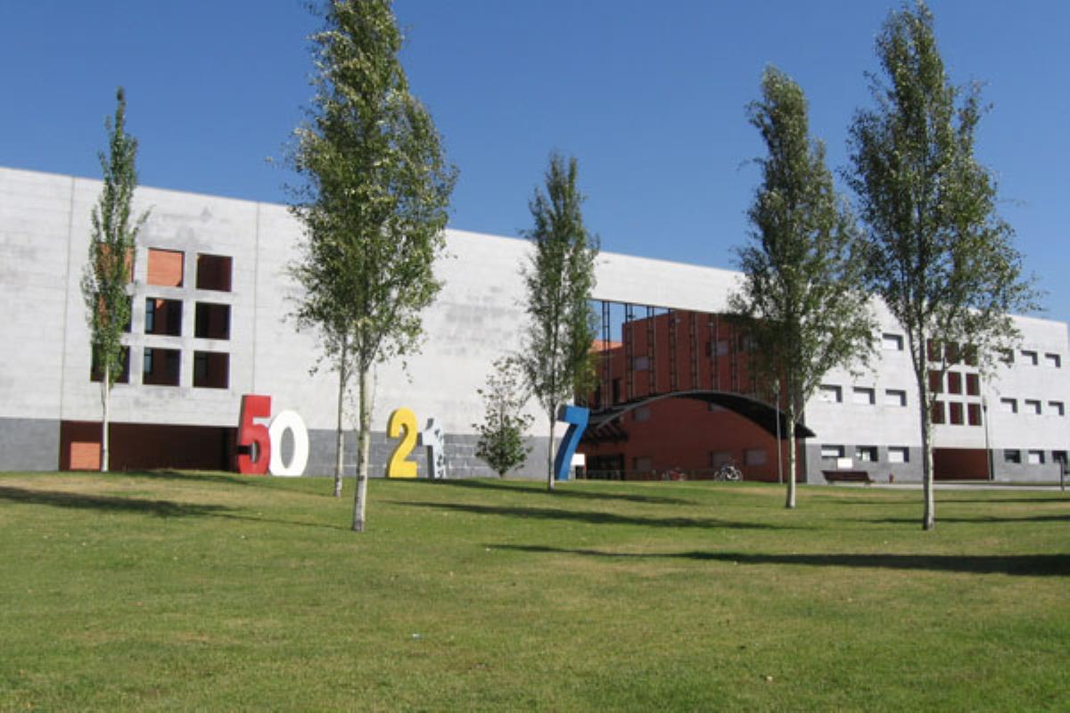 La moción presentada por los tres partidos en el gobierno de Móstoles muestra su apoyo a la universidad pública