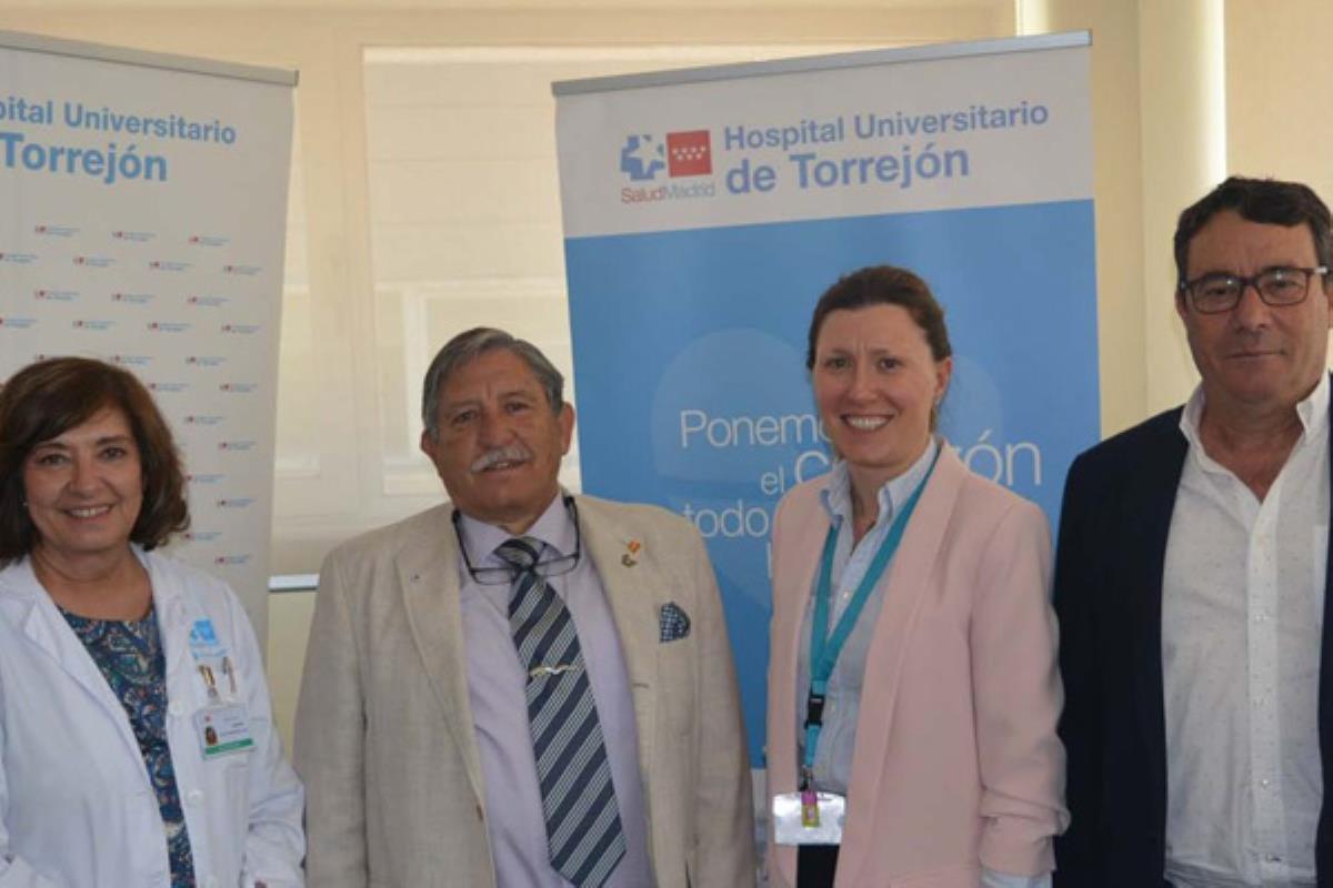 La firma conlleva la colaboración de ambas entidades para mejorar la calidad asistencial