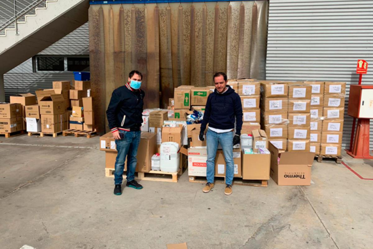 El instituto regional ha mandado mascarillas, guantes, batas o gafas, entre otros