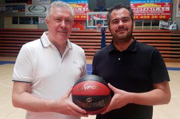 El técnico barcelonés Agustí Julbe se ha convertido en el octavo técnico que debutará como entrenador