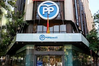 La formación señala que el Gobierno de Díaz Ayuso ha recibido hasta a 172 alcaldes, incluidos los socialistas