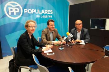 Además, pedirá la comparecencia de los Directores Generales de Cultura y de Nuevas Tecnologías