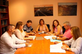 Ante las acusaciones del Partido Popular, el Partido Socialista ha desglosado los factores de la deuda