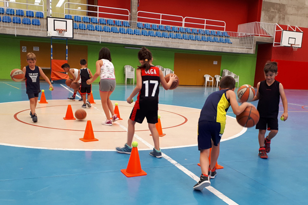 A partir de hoy se puede presentar las matrículas para las actividades deportivas de este curso