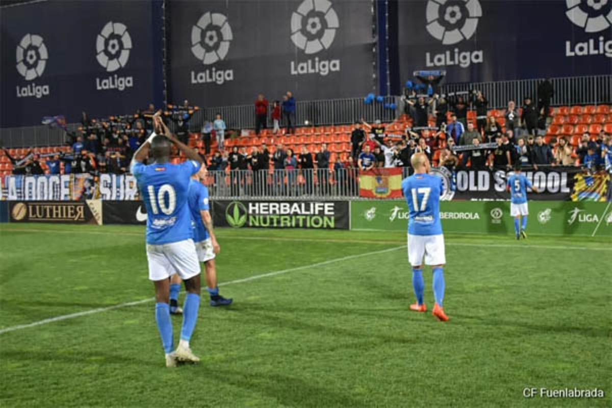 El equipo azulón fue muy superior al filial rojiblanco y sólo la falta de acierto evitó la derrota local