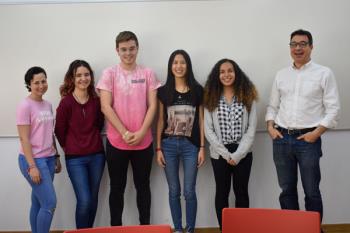 Hablamos con los cinco alumnos del IES Camilo José Cela que han ganado el concurso del BCE