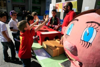 Desarrollado con alumnos y alumnas de 6º de Primaria para prevenir y advertir sobre los riesgos del consumo del tabaco