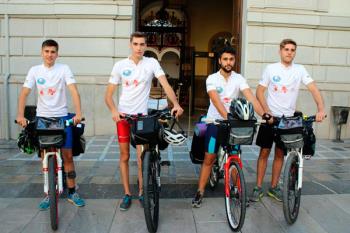 Estos ciclistas han recorrido 4.000km por España, Portugal y el Sur de Francia 