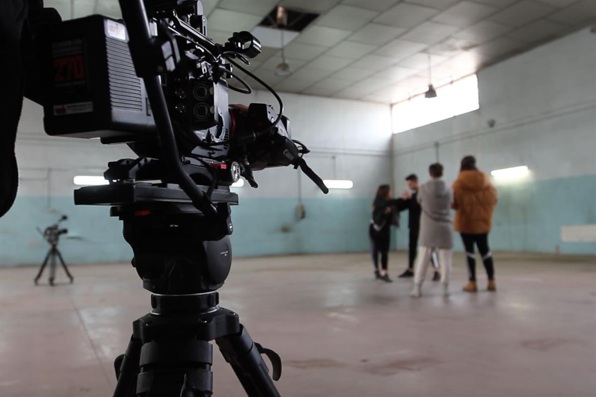 El programa también graba en una de las naves del centro de artesanía municipal