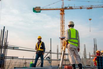 La empresa podría levantar 10 centros como los de IFEMA en 48 horas