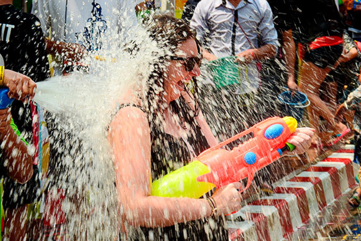 La Asociación ‘Creando Barrio’ nos invita a mojarnos por su barrio