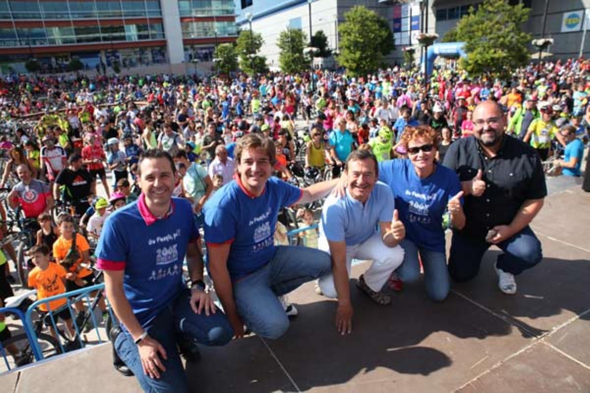 Bajo el lema Go Fuenla Go, muchos vecinos pasaron una bonita mañana con su bicicleta
