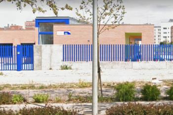 Lee toda la noticia 'Fuenlabrada exige a la Comunidad la edificación total del colegio Yvone Blake'