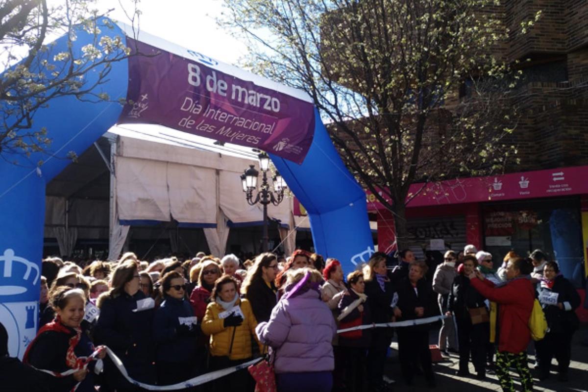Tenemos el vídeo de la salida de la 'Marcha por la Igualdad' 