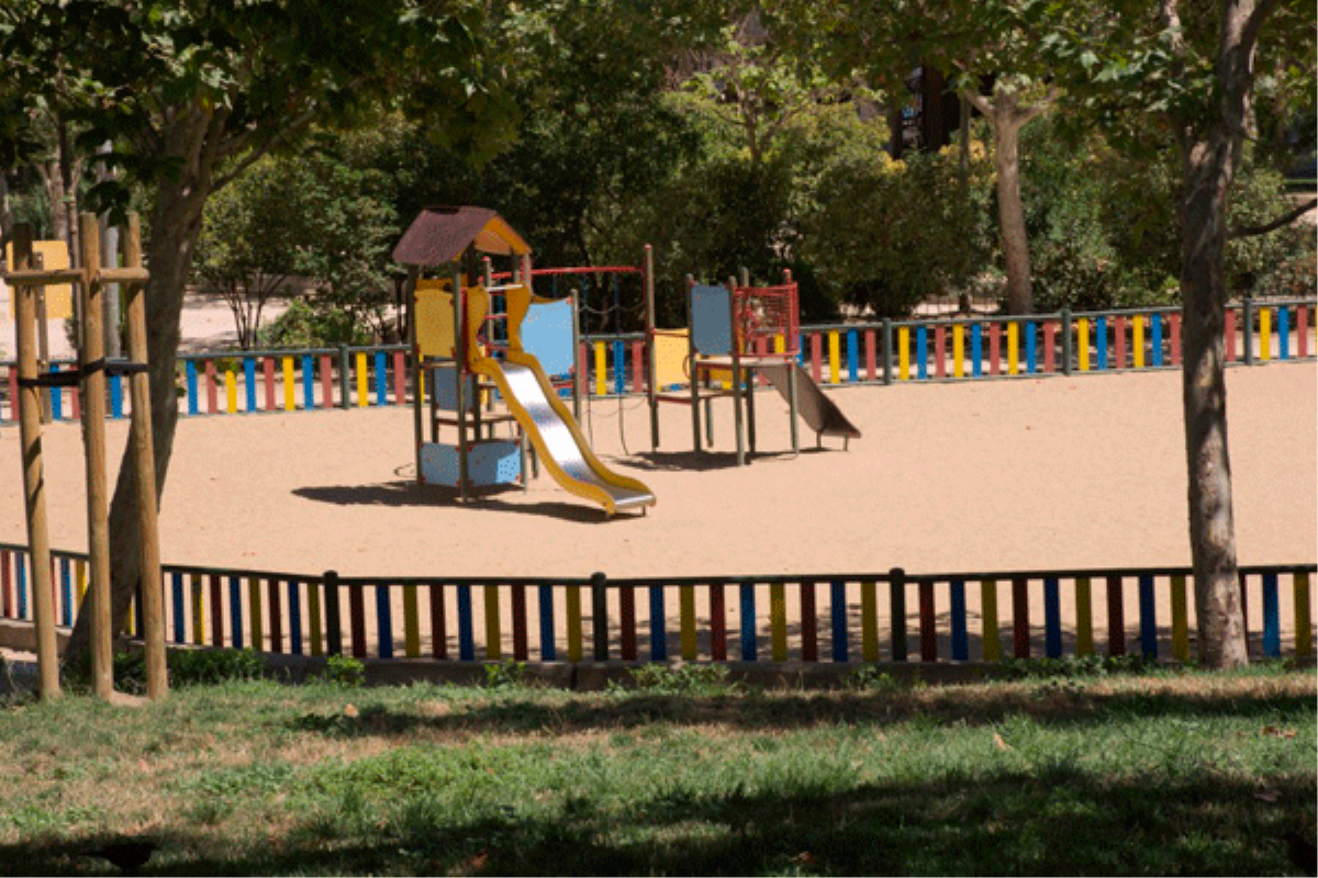 La formación denuncia la falta de estas áreas en la localidad