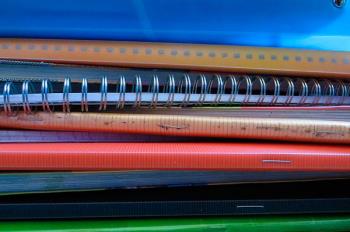 Las becas llegarán a un total de 27 colegios y 10 institutos de la ciudad