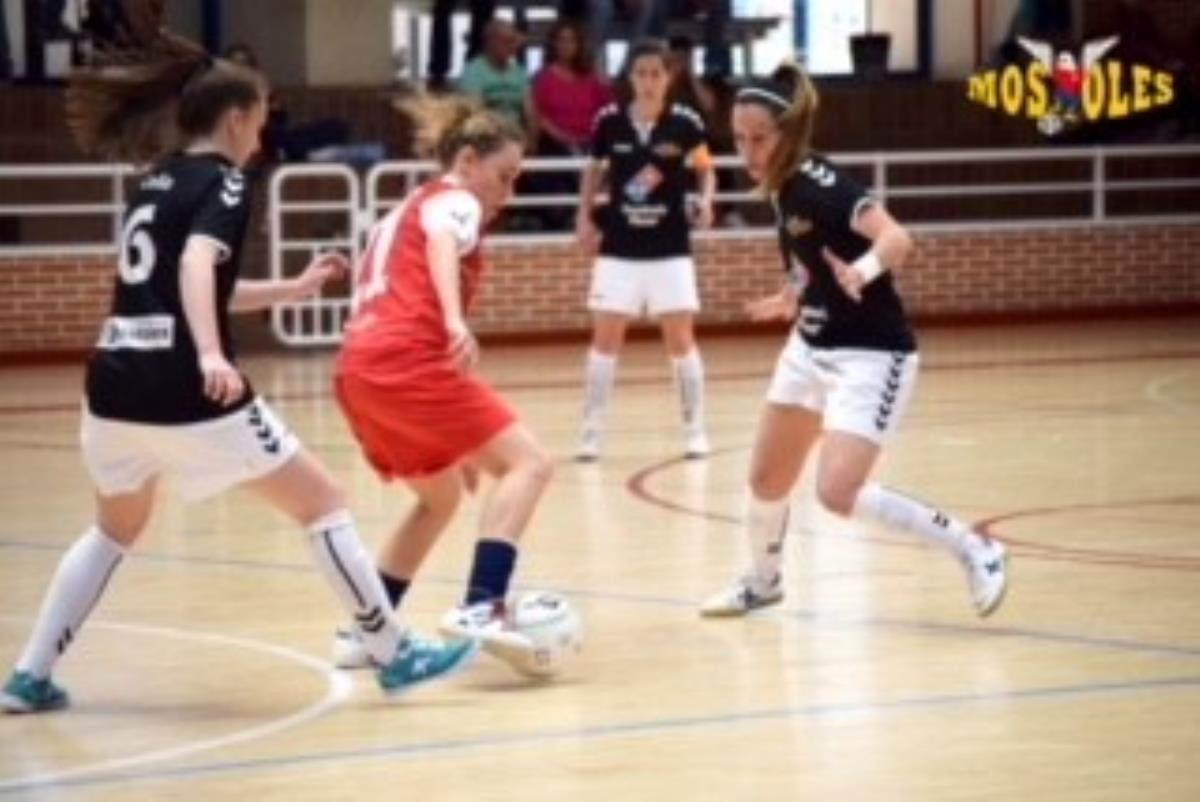 Un final de partido muy bueno de la chicas del FSF Móstoles, hace que se leven el partido que estuvo lleno de emoción y goles.