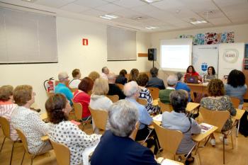 El gobierno municipal ha creado este programa para enfrentar la soledad de nuestros ancianos