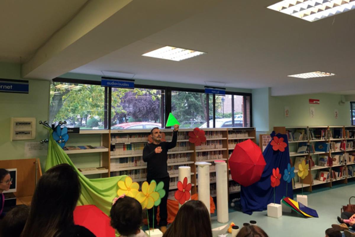 Tal fiesta recuerda el incendio de la Biblioteca de Sarajevo