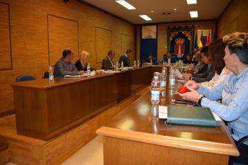 Los ciudadanos de Humanes se beneficiarán de un descuento en la piscina municipal y en clases de escuelas municipales