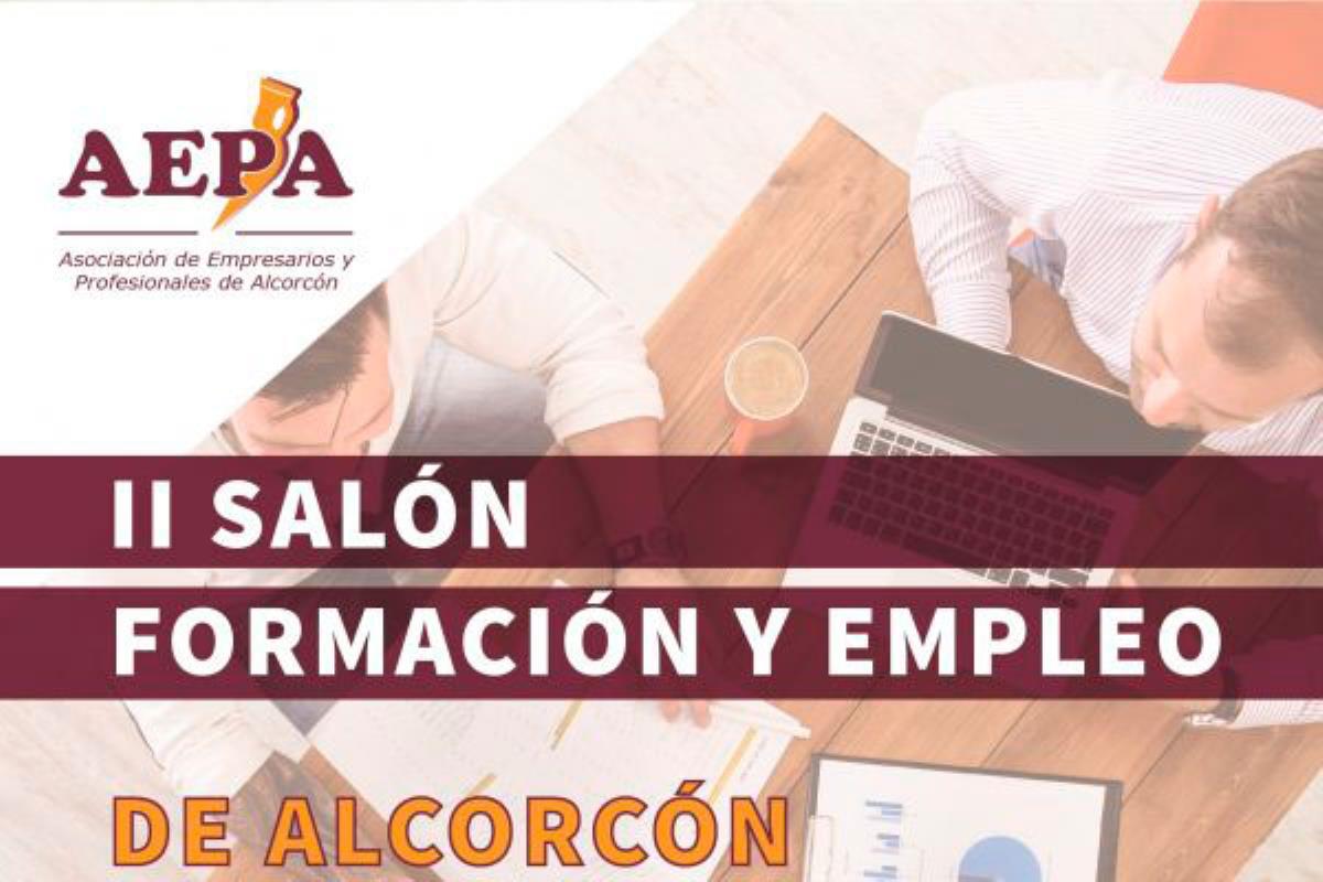 El alcalde destaca que la formación es un pilar para fomentar el empleo