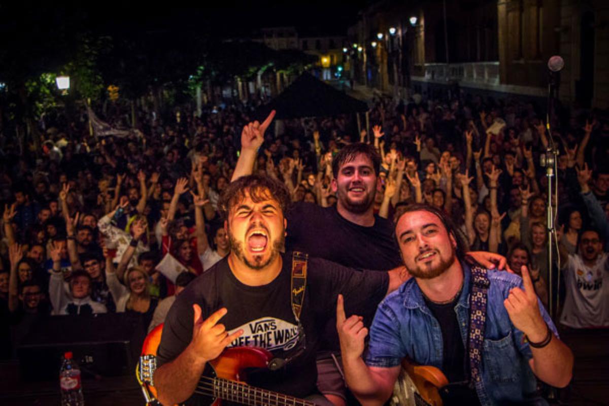 Un total de 12 grupos nacionales e internacionales y 4 días de buena música a base de Rock, Funky, Hip Hop y WorldMusic nos harán vibrar