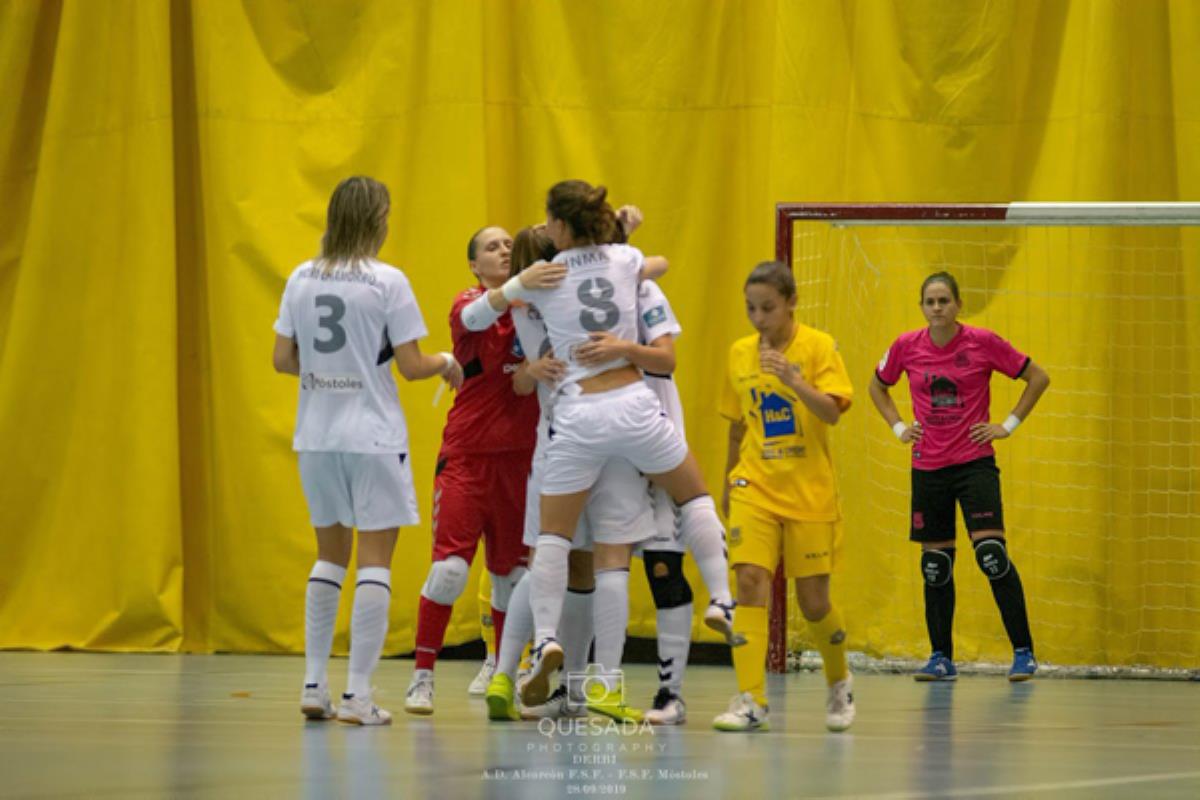 Las mostoleñas no conocen la victoria en el campeonato liguero