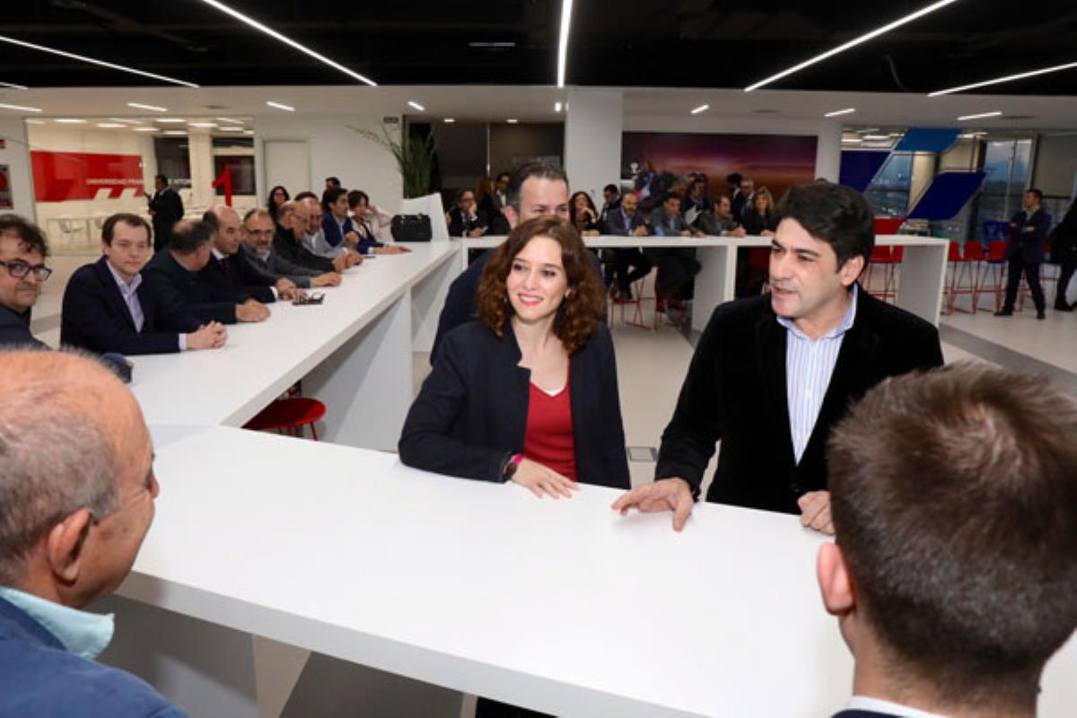 La candidata del PP a la Comunidad de Madrid visitó las instalaciones de MSI Motor
