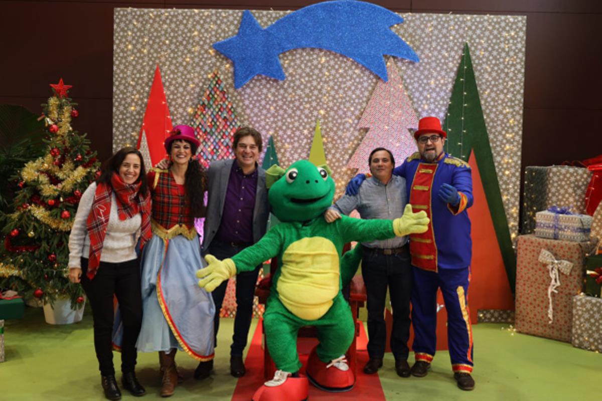 El alcalde recurre a la magia tras no recibir la repuesta deseada por parte de la Comunidad de Madrid