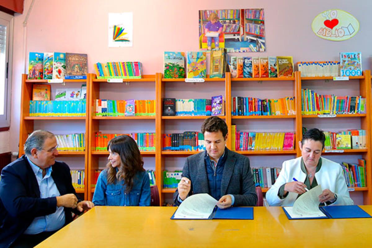 El consistorio y el Colegio de Fisioterapeutas han materializado la acción mediante la firma de un convenio