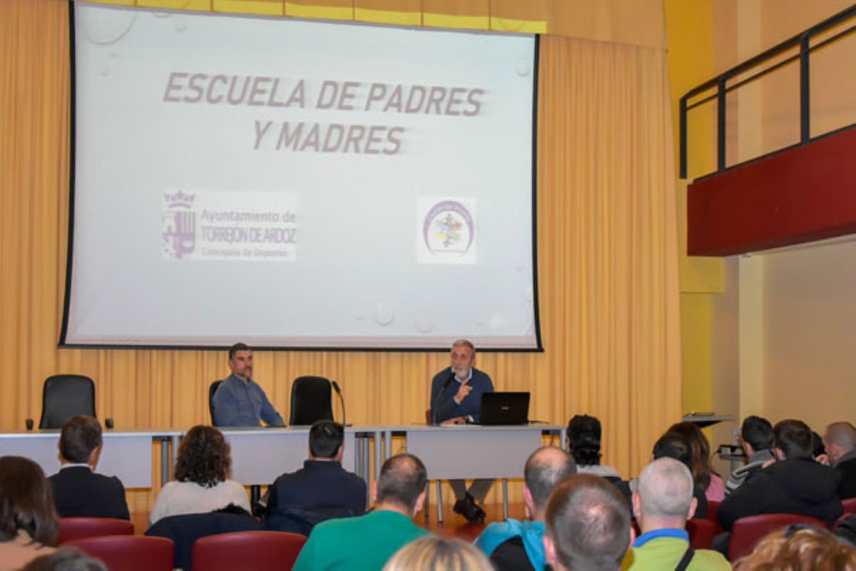 Nuestra ciudad persigue fomentar el respeto del deporte entre el público local
