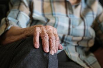 La Comunidad mantiene 64 plazas en centros de día y prorroga en programa de Respiro Familiar