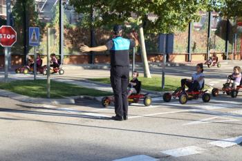 Un total de 7.500 escolares participan en el programa de la Policía Local 