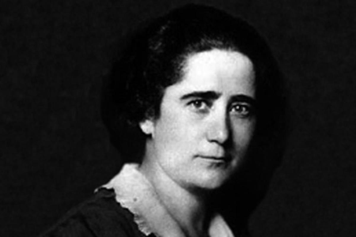 La programación de la Escuela Clara Campoamor cuenta con actividades hasta diciembre