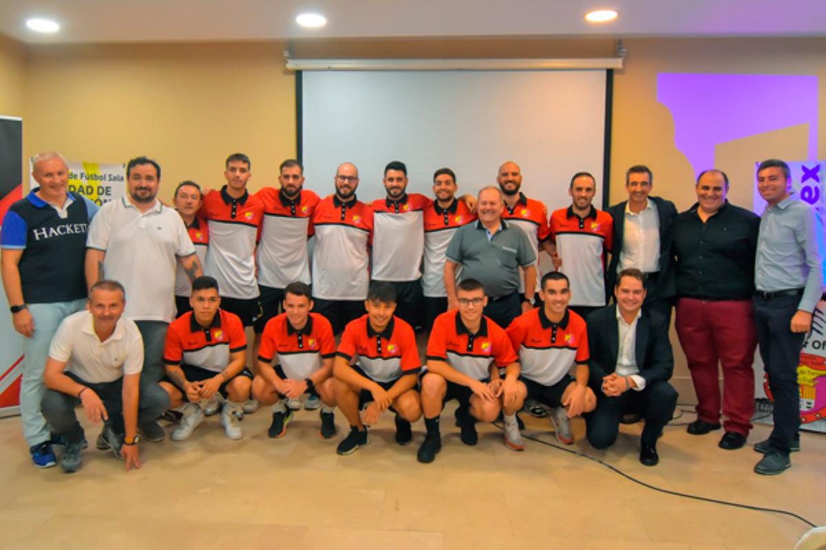 La escuela cuenta con 300 jugadores y supone una nueva alternativa en el deporte torrejonero