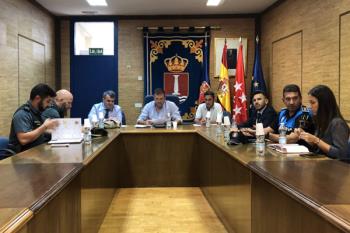 En la reunión se ha analizado la seguridad en las fiestas de la localidad