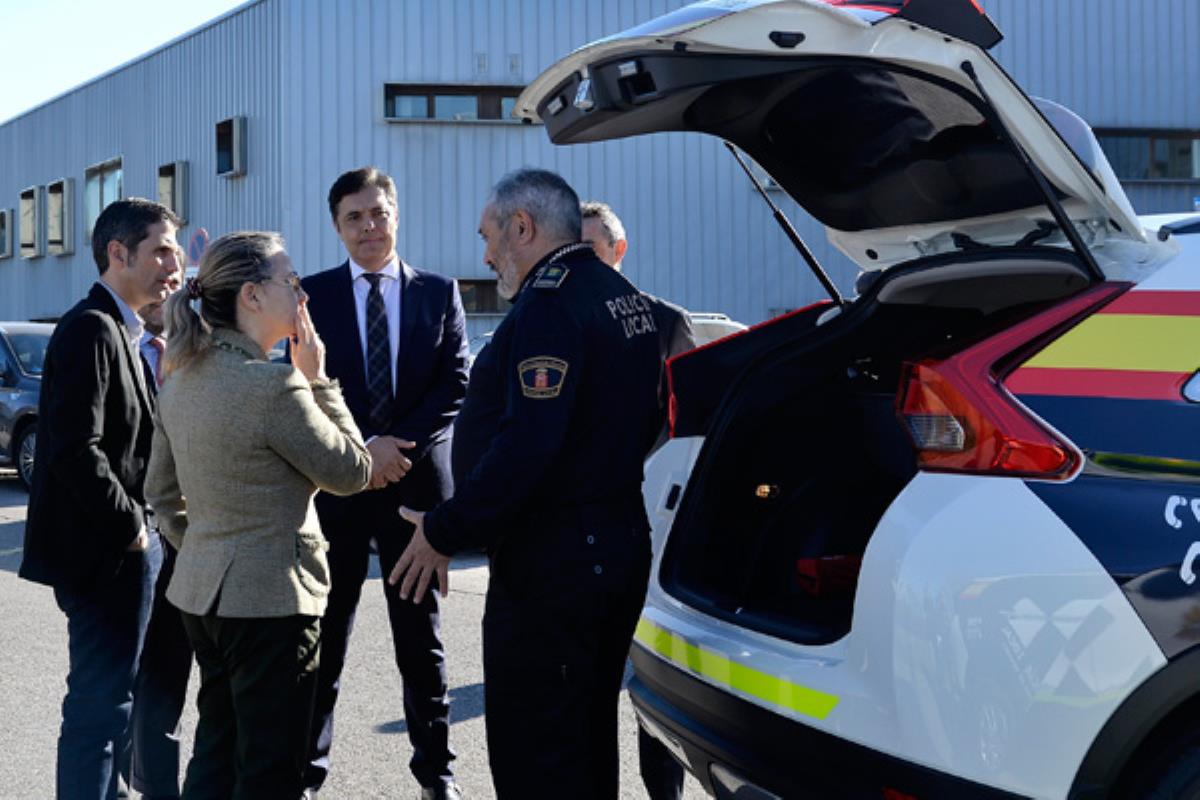 El Ayuntamiento de Alcalá ha dotado a la Policía Local de 29 nuevos vehículos y 7 motocicletas para patrullar