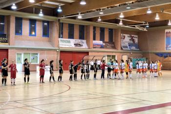 Las nuestras no fueron capaces de remontar un marcador que se cerró con un 0-6 para la UA 