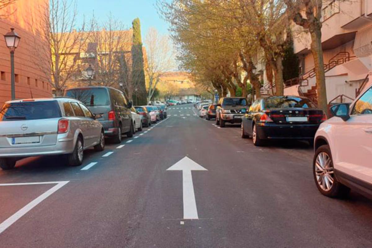 Sin embargo, aquí no queda todo: también han sido sustituidos los aparcamientos en línea por batería